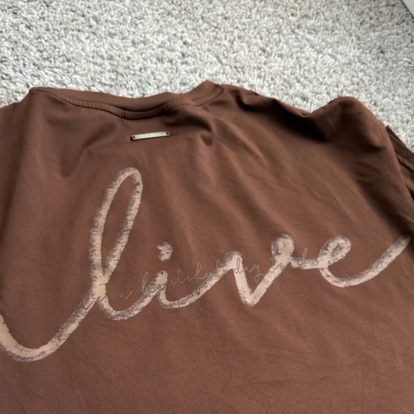 Shirt - Picture 2 of 2